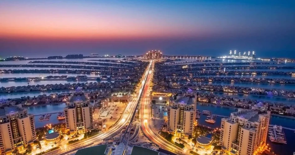 Dubai after Dark: The Best Nightlife, Rooftop Bars, and Evening Views