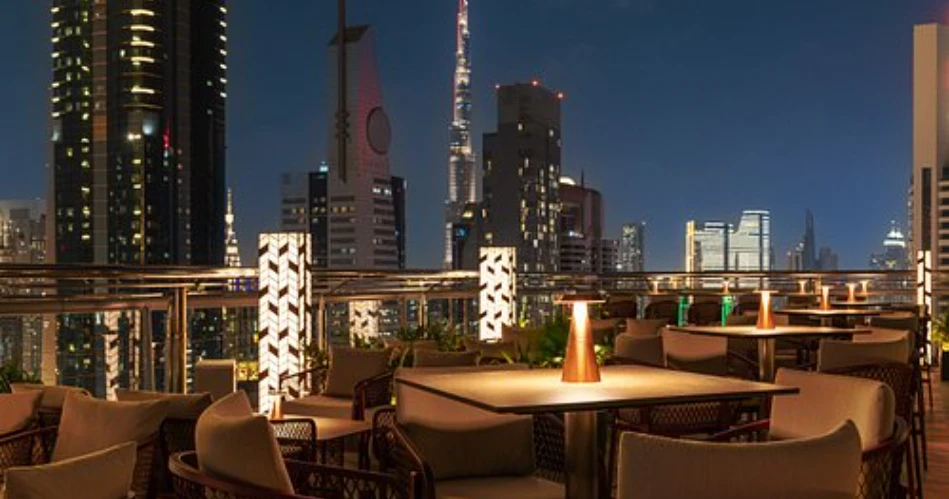 Dubai after Dark: The Best Nightlife, Rooftop Bars, and Evening Views