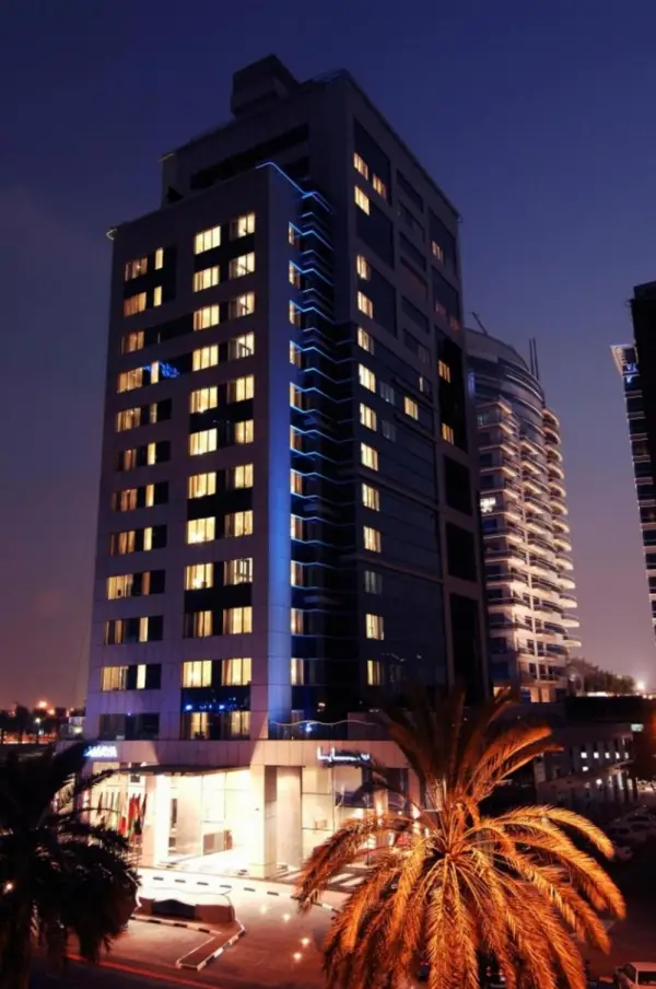 Samaya Hotel Deira 4