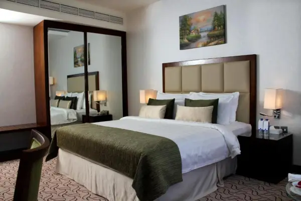 Samaya Hotel Deira 8
